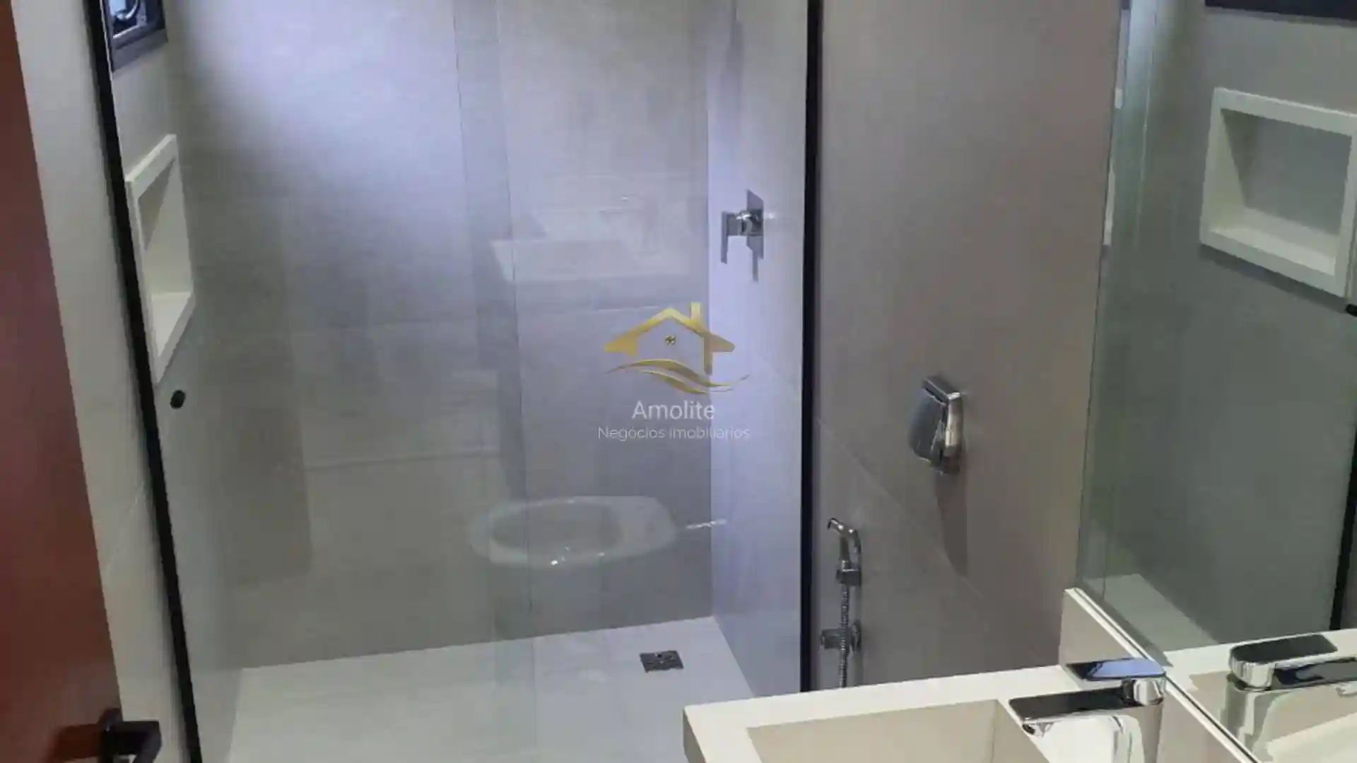 Casa de Condomínio com 3 quartos à venda, 170m² — foto 3 de 25