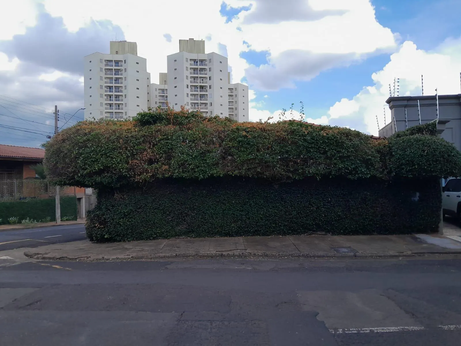 Casa com 3 quartos à venda, 242m² — foto 21 de 25