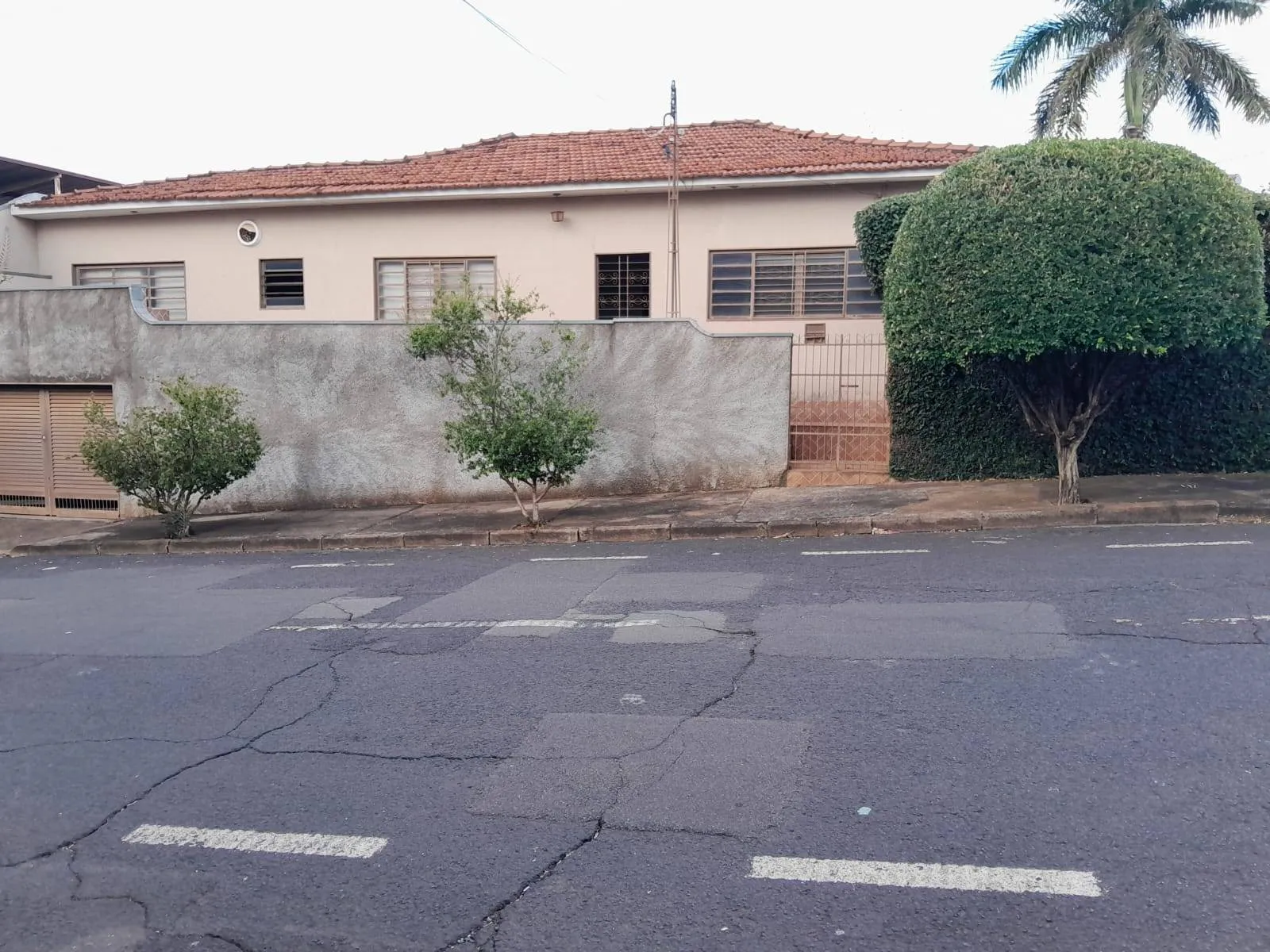Casa com 3 quartos à venda, 242m² — foto 24 de 25