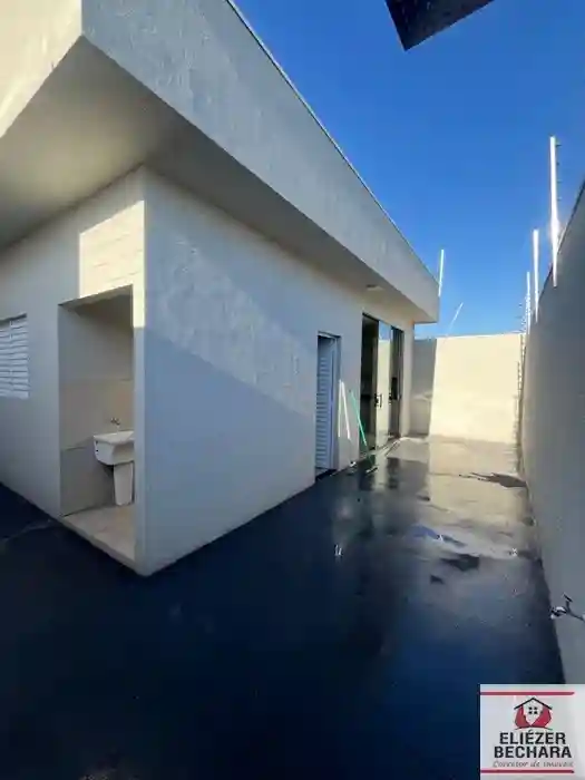 Casa com 3 quartos à venda, 120m² — foto 3 de 22