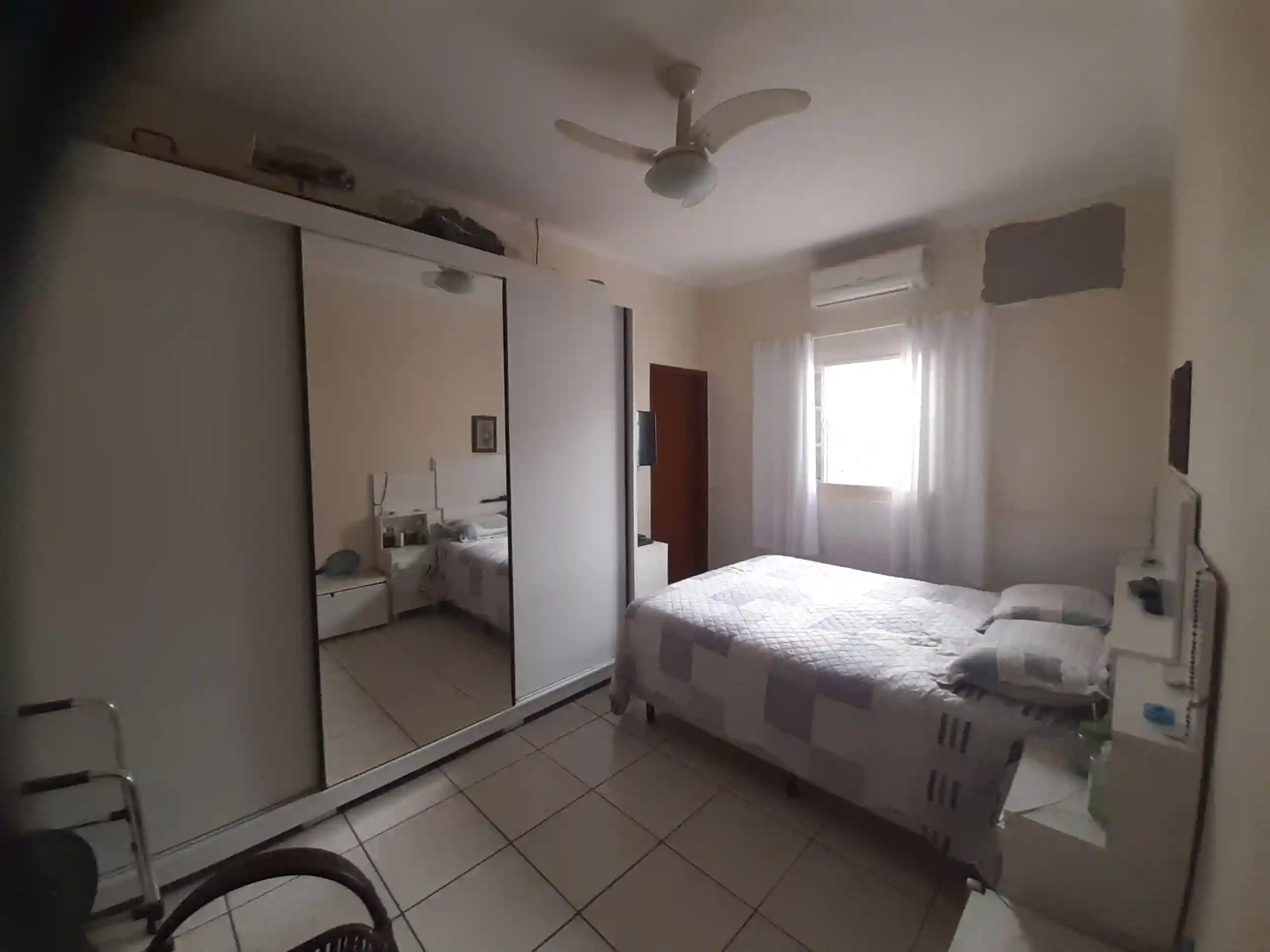 Casa com 4 quartos à venda, 228m² — foto 4 de 10