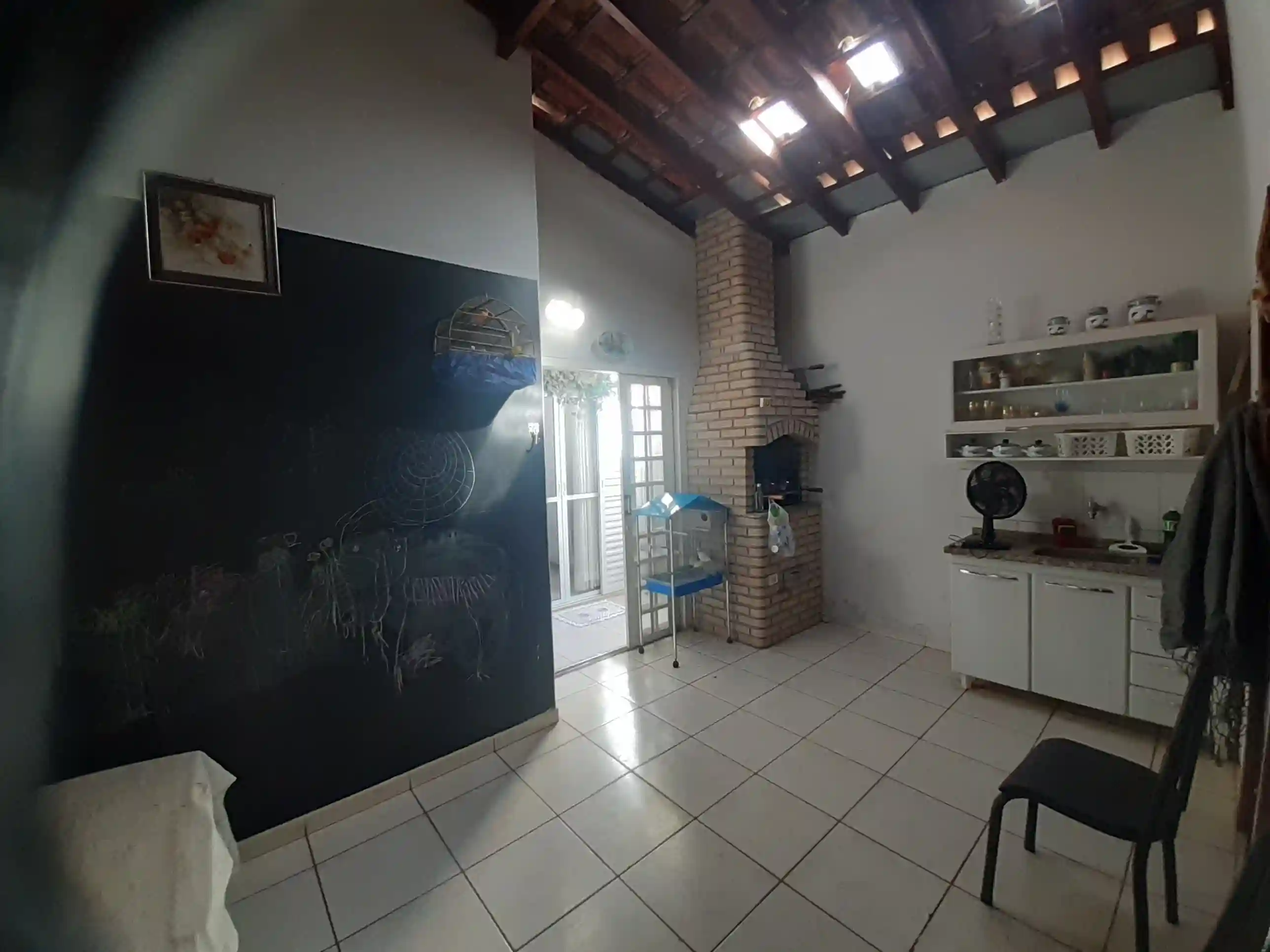 Casa com 4 quartos à venda, 228m² — foto 8 de 10