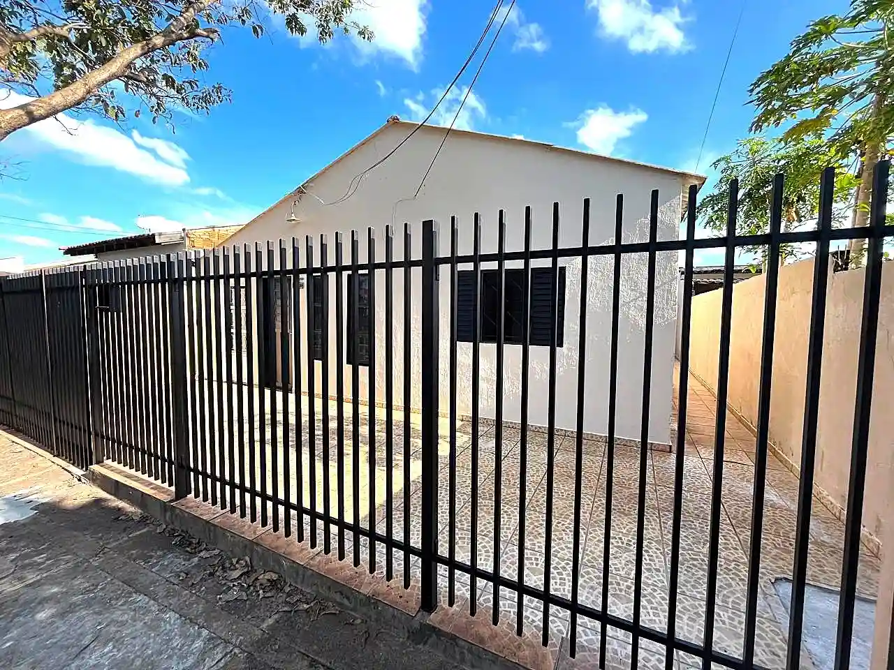 Casa com 2 quartos à venda, 200m² — foto 3 de 21