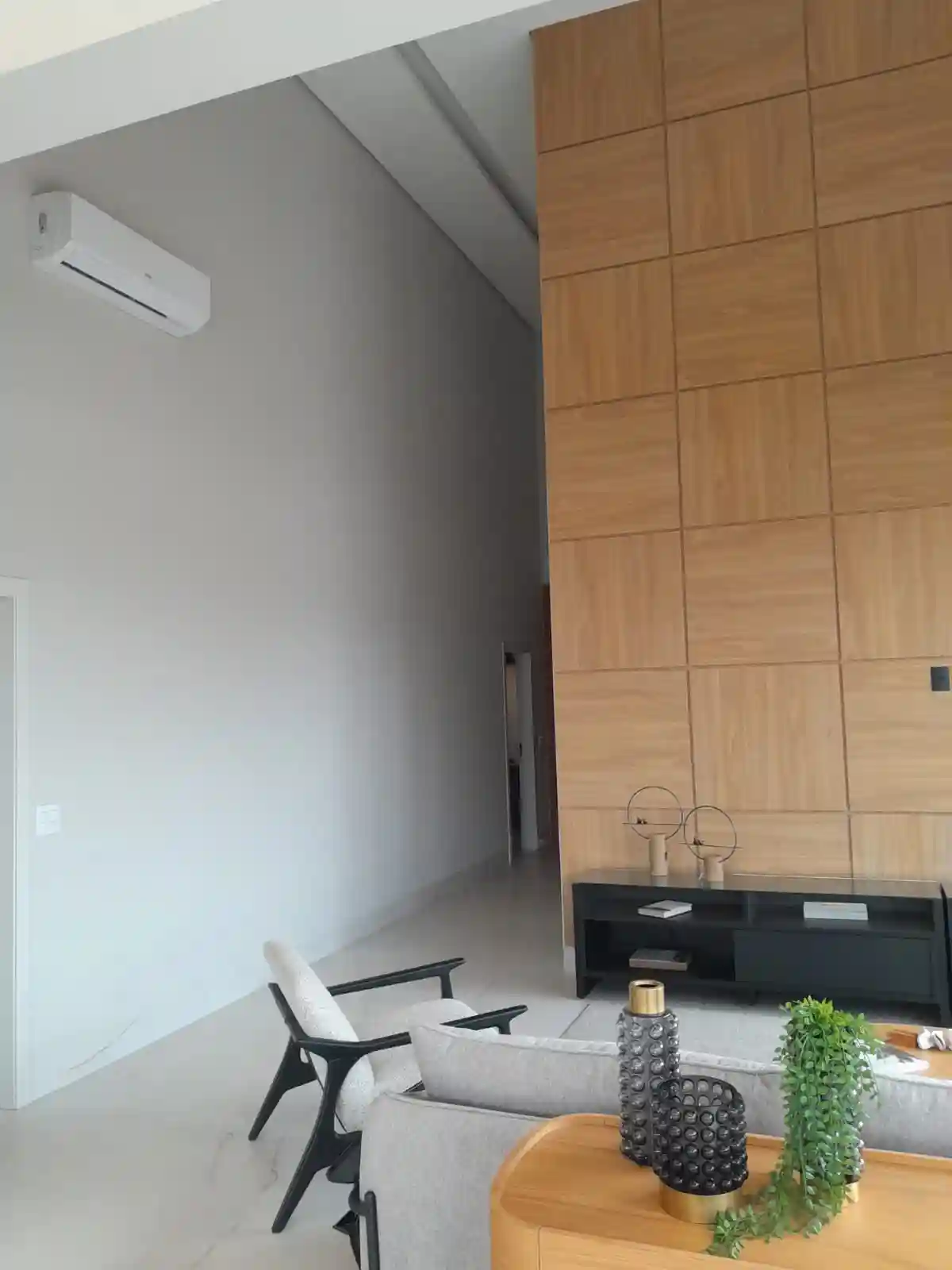 Casa de Condomínio com 4 quartos à venda, 248m² — foto 4 de 23