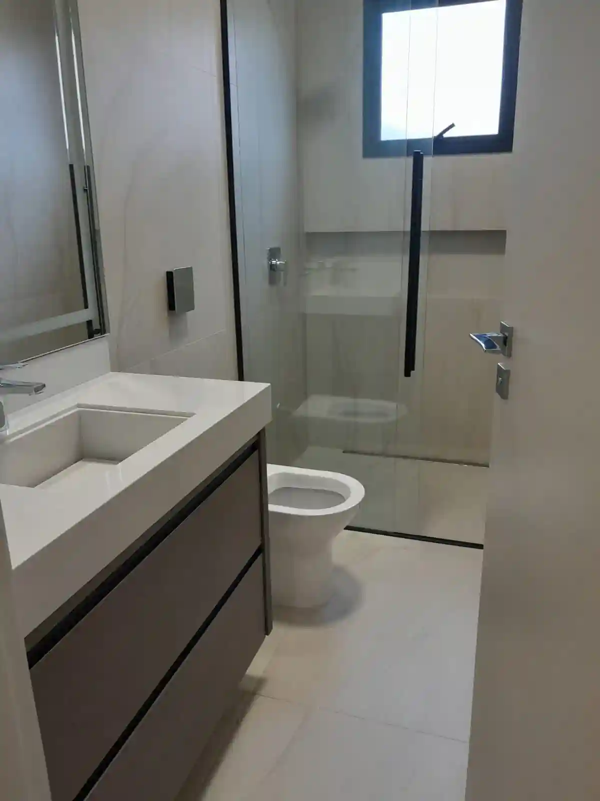 Casa de Condomínio com 4 quartos à venda, 248m² — foto 18 de 23