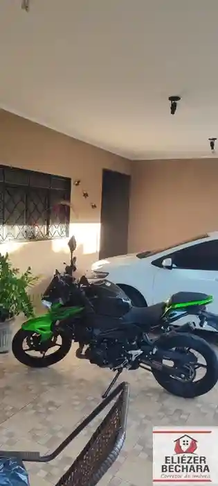 Casa com 3 quartos à venda, 240m² — foto 10 de 33