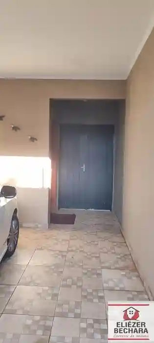 Casa com 3 quartos à venda, 240m² — foto 22 de 33