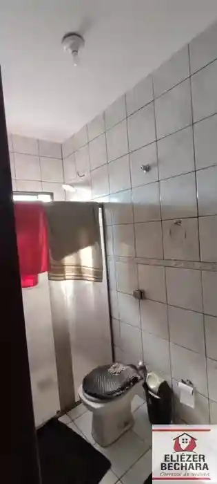 Casa com 3 quartos à venda, 240m² — foto 19 de 33