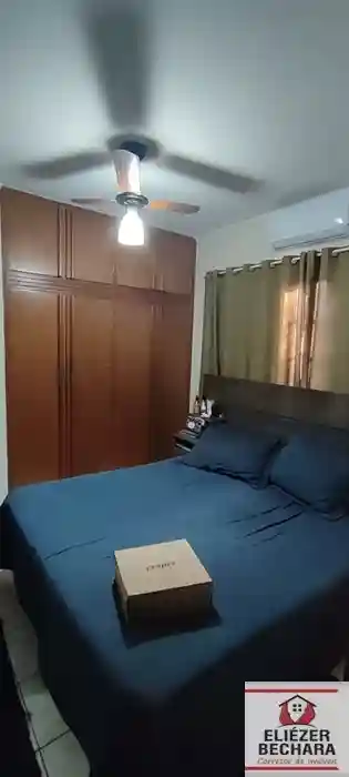 Casa com 3 quartos à venda, 240m² — foto 24 de 33