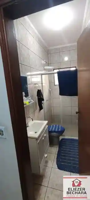 Casa com 3 quartos à venda, 240m² — foto 14 de 33