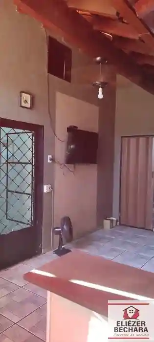Casa com 3 quartos à venda, 240m² — foto 17 de 33