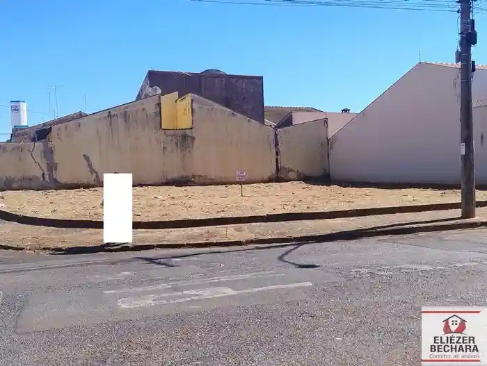Terreno / Lote / Condomínio  à venda, 201m² — foto 2 de 5