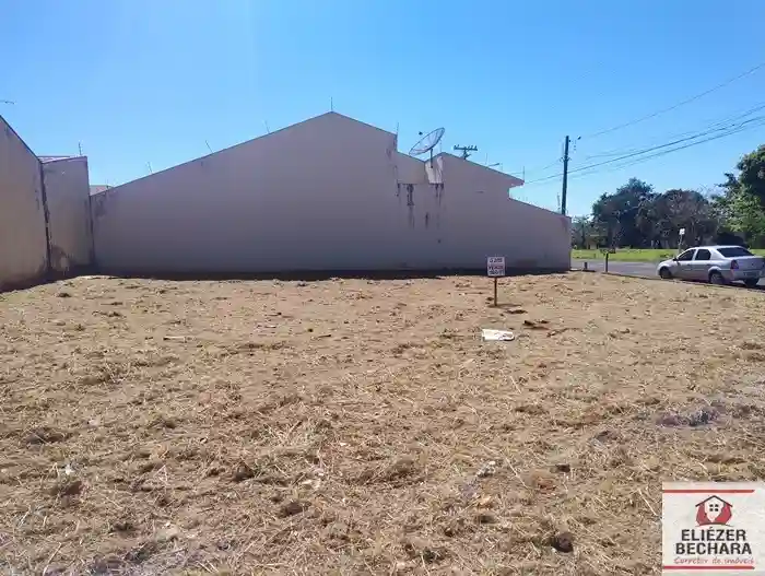 Terreno / Lote / Condomínio  à venda, 201m² — foto 5 de 5