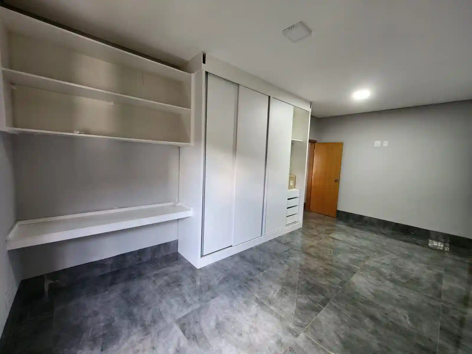 Casa com 4 quartos à venda, 264m² — foto 7 de 14