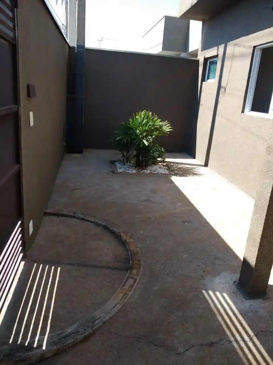 Casa com 3 quartos à venda, 200m² — foto 2 de 21