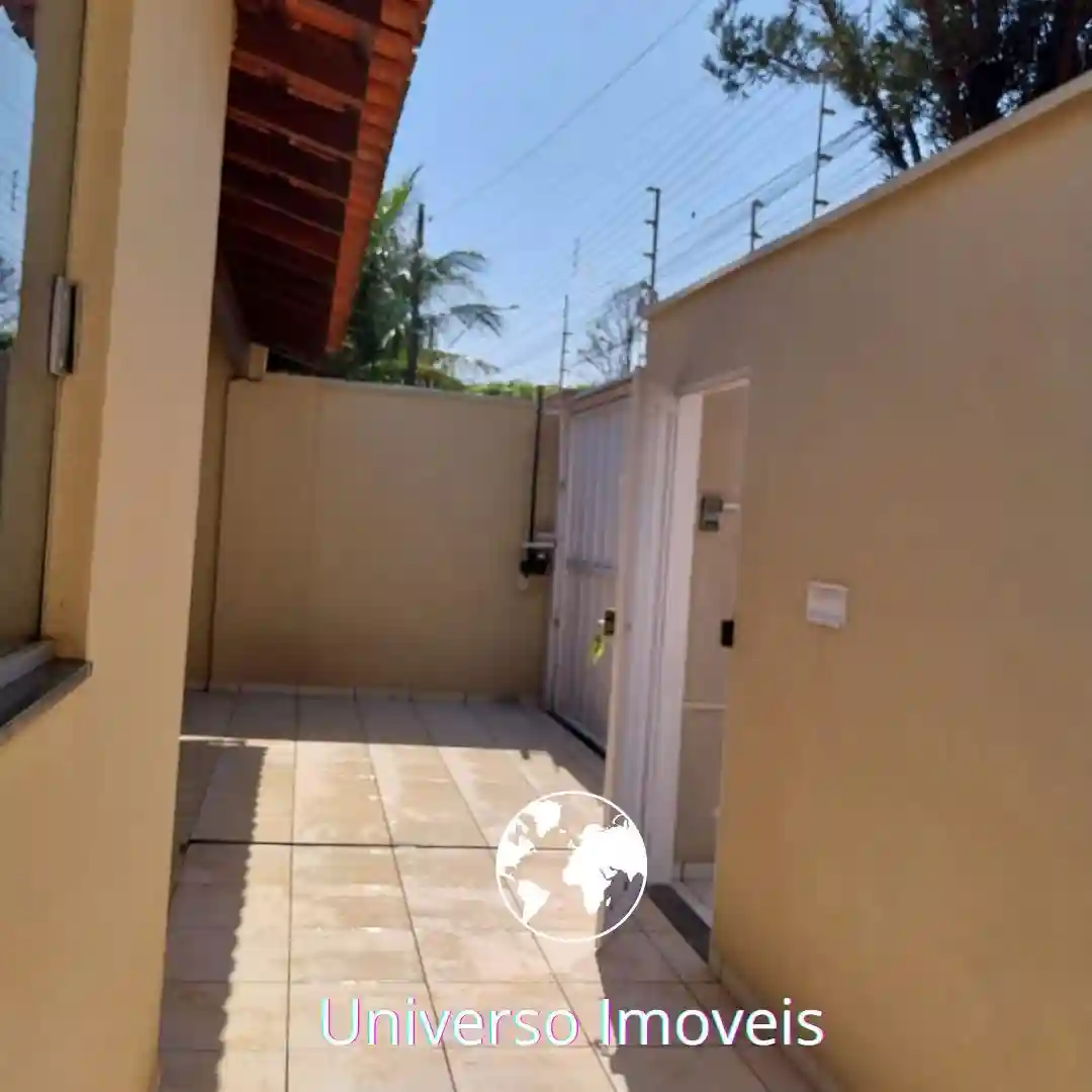 Casa com 2 quartos à venda, 146m² — foto 3 de 18