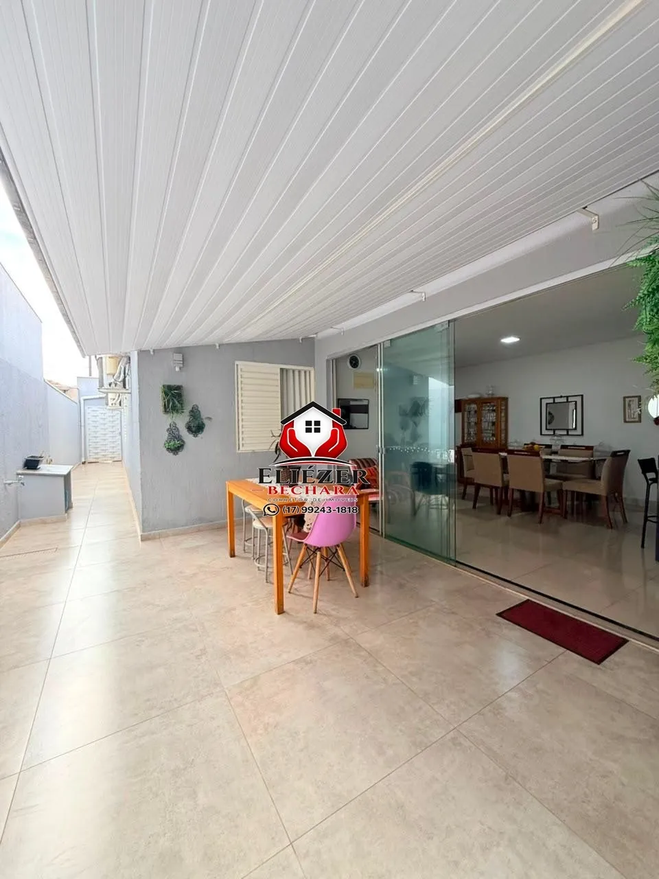 Casa de Condomínio com 3 quartos à venda, 180m² — foto 14 de 21