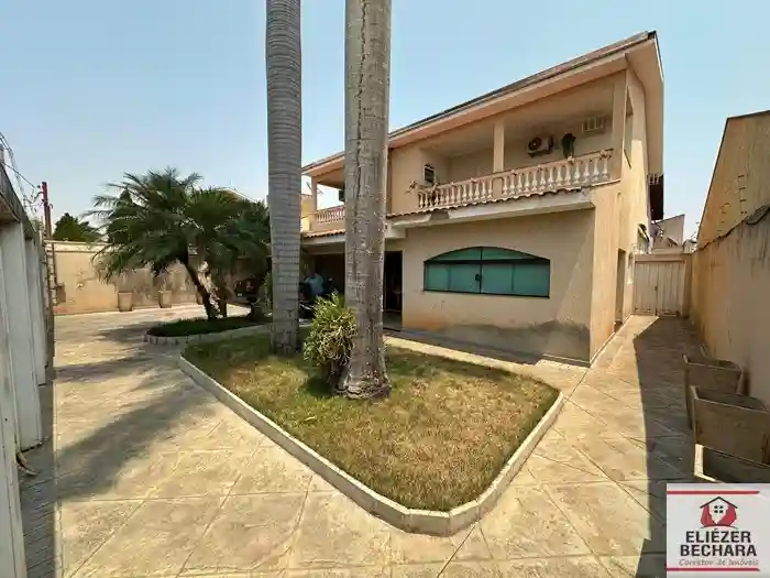 Casa com 5 quartos à venda, 501m² — foto 2 de 25