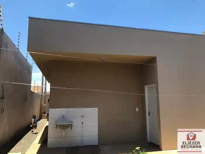 Casa com 2 quartos à venda, 75m² — foto 10 de 11