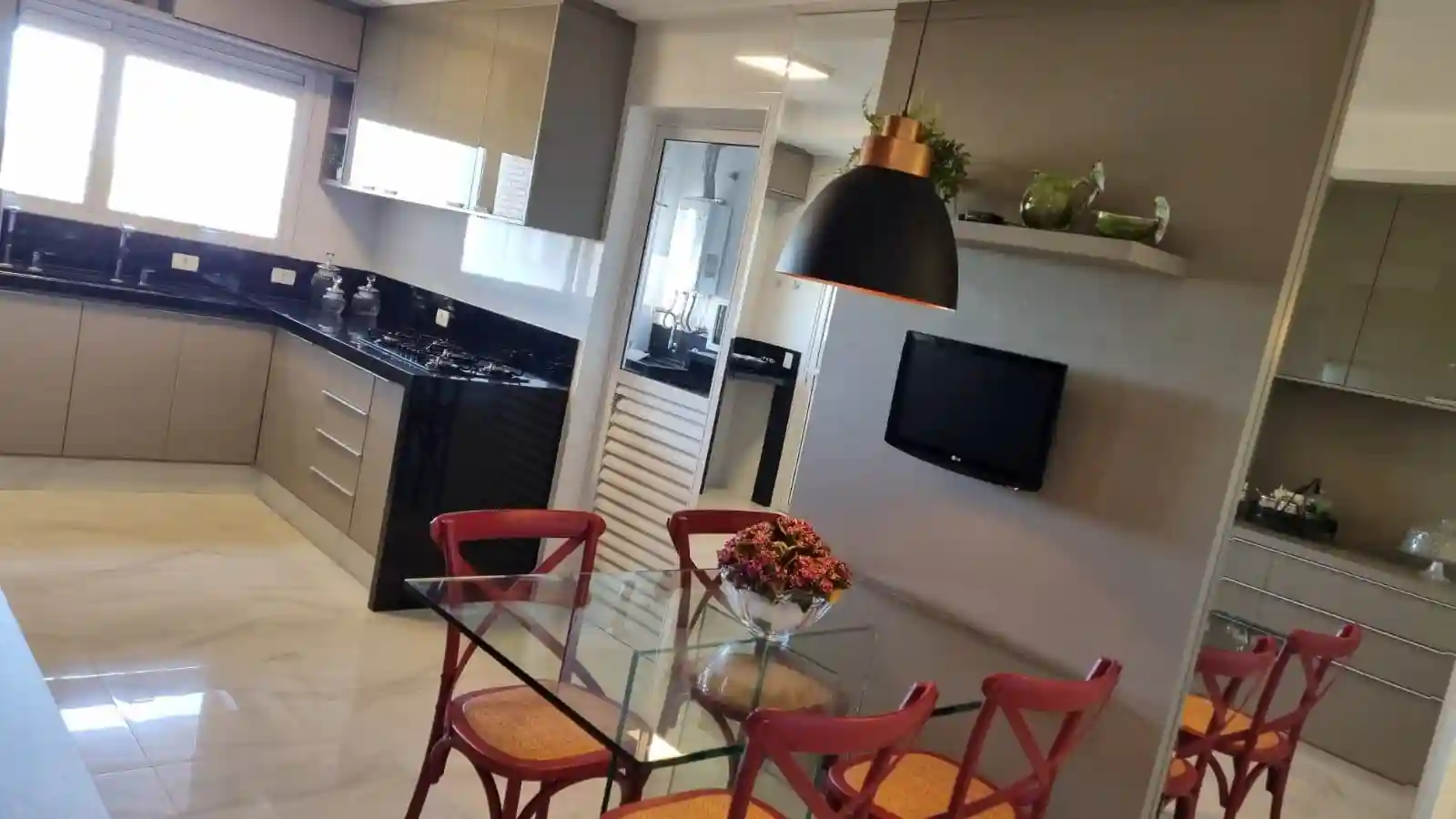 Apartamento com 3 quartos à venda, 176m² — foto 26 de 33