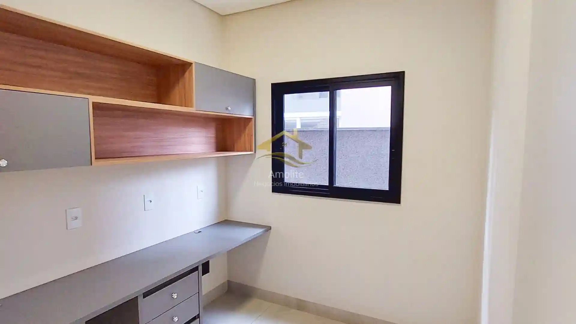 Casa de Condomínio com 3 quartos à venda, 230m² — foto 32 de 39
