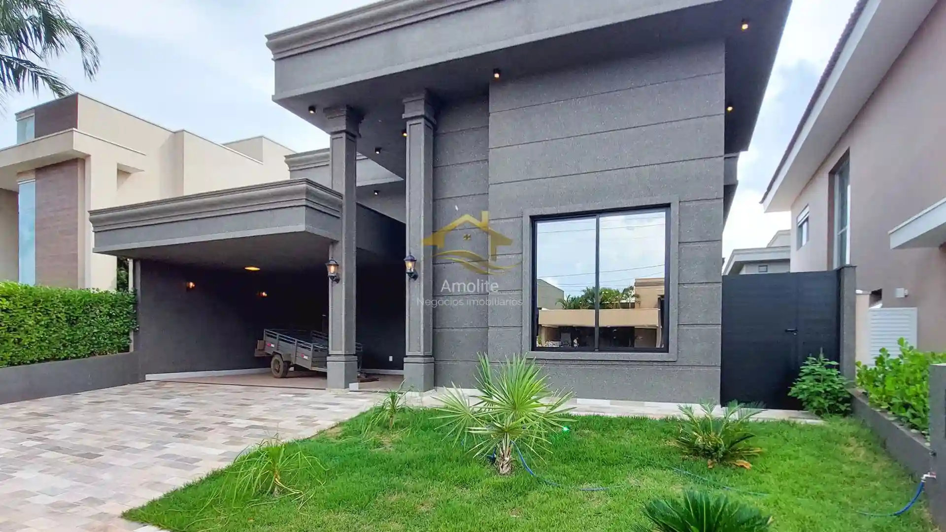 Casa de Condomínio com 3 quartos à venda, 230m² — foto 3 de 39