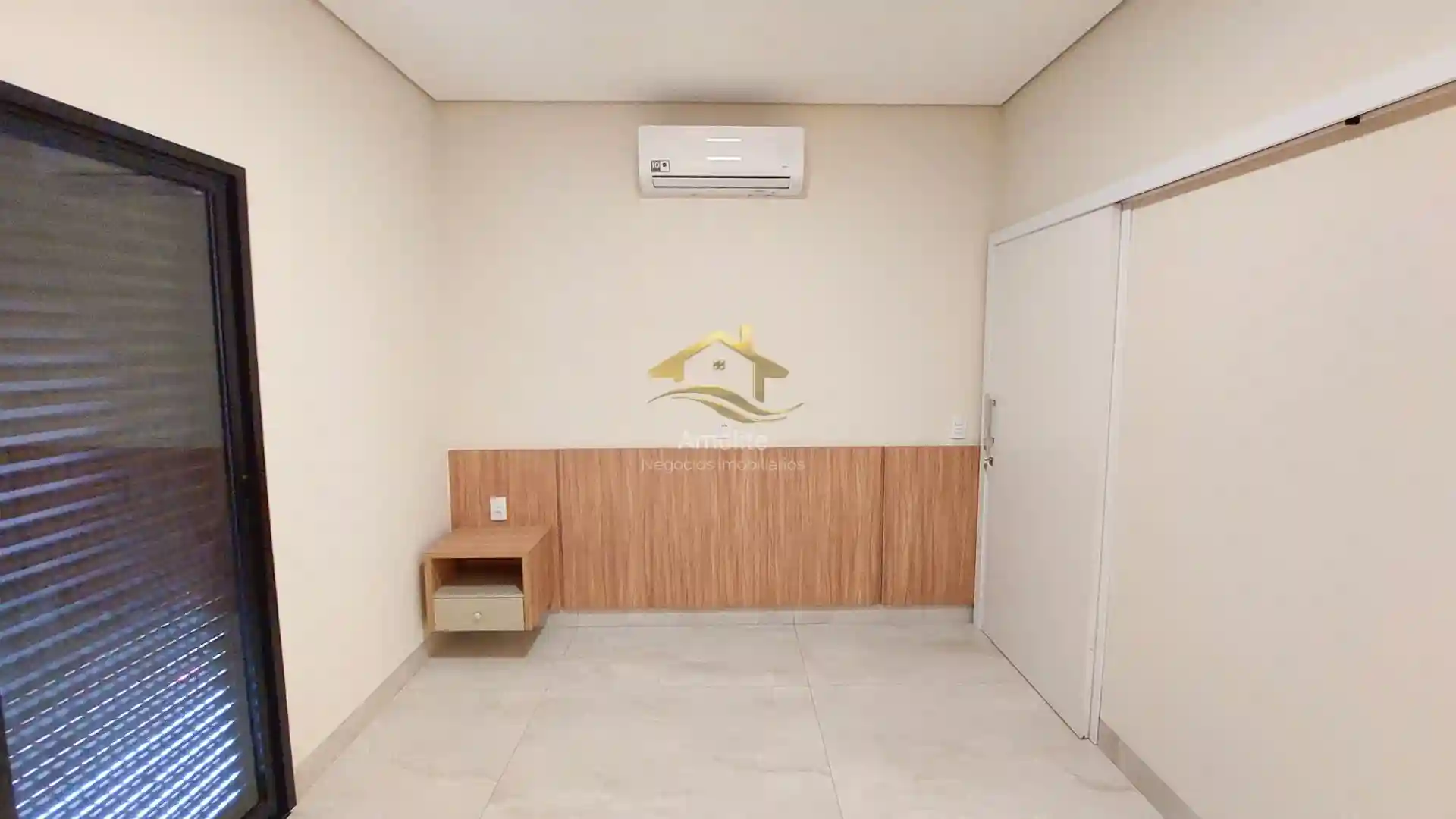 Casa de Condomínio com 3 quartos à venda, 230m² — foto 11 de 39