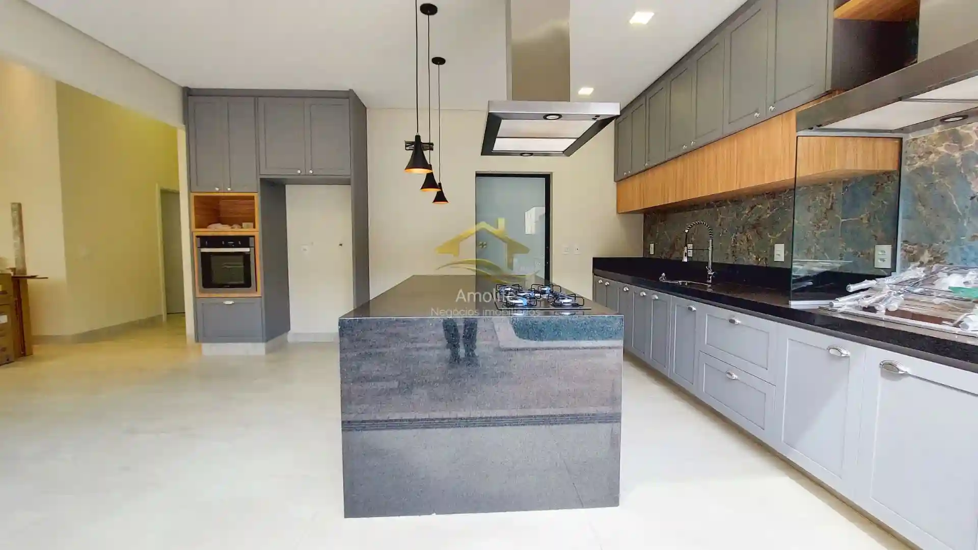 Casa de Condomínio com 3 quartos à venda, 230m² — foto 33 de 39