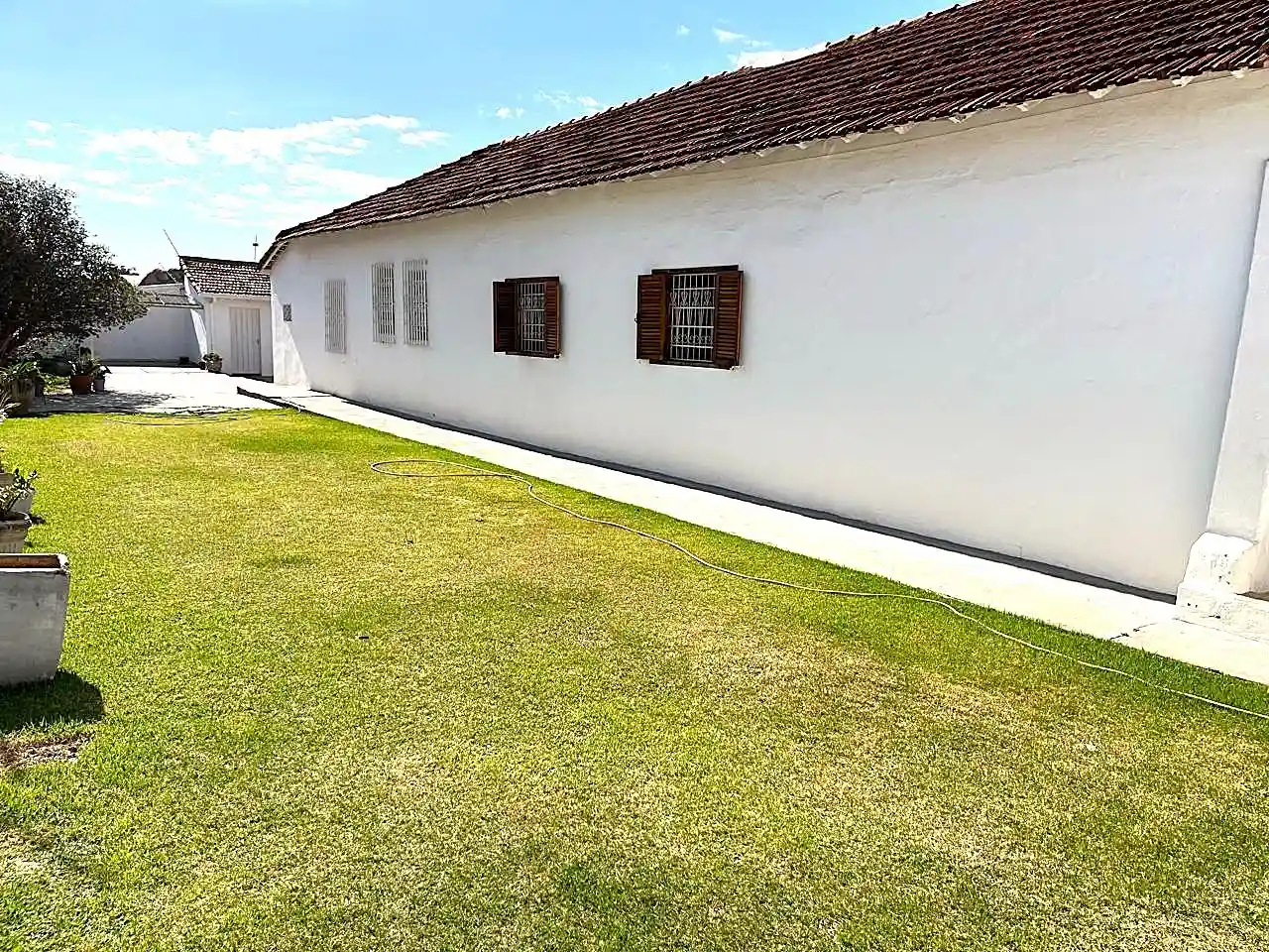 Casa com 4 quartos à venda, 594m² — foto 2 de 22