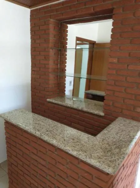 Casa à venda — foto 1 de 7