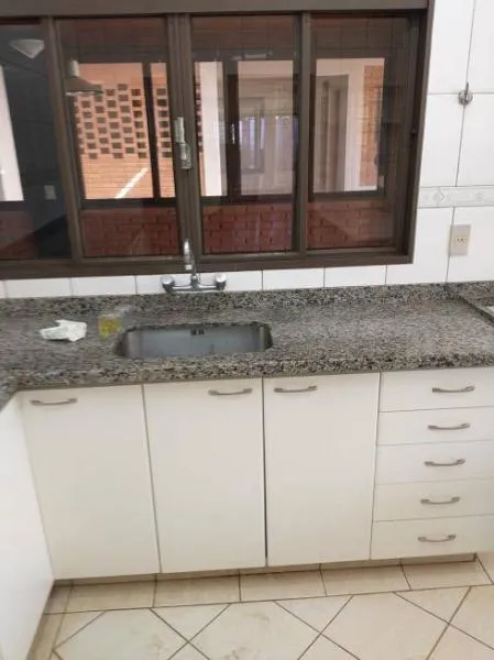 Casa à venda — foto 6 de 7