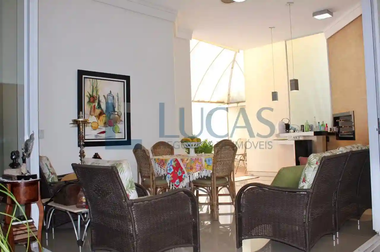 Casa de Condomínio com 3 quartos à venda, 280m² — foto 1 de 14