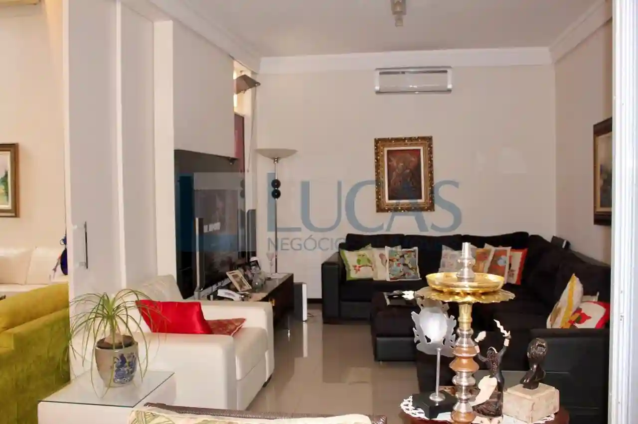 Casa de Condomínio com 3 quartos à venda, 280m² — foto 9 de 14