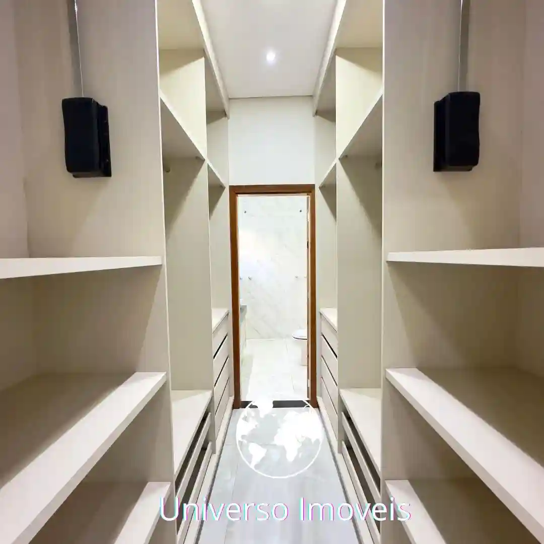 Casa de Condomínio com 3 quartos à venda, 186m² — foto 4 de 11