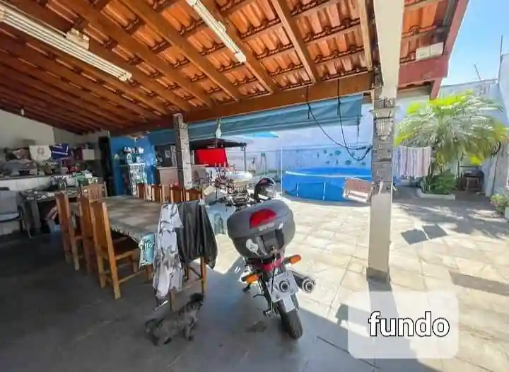 Casa com 3 quartos à venda, 360m² — foto 16 de 16