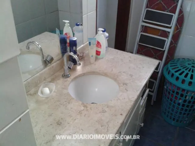 Casa à venda — foto 4 de 5