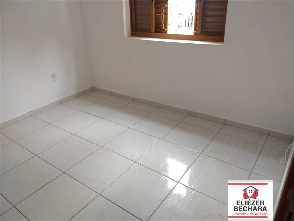 Casa à venda — foto 7 de 19