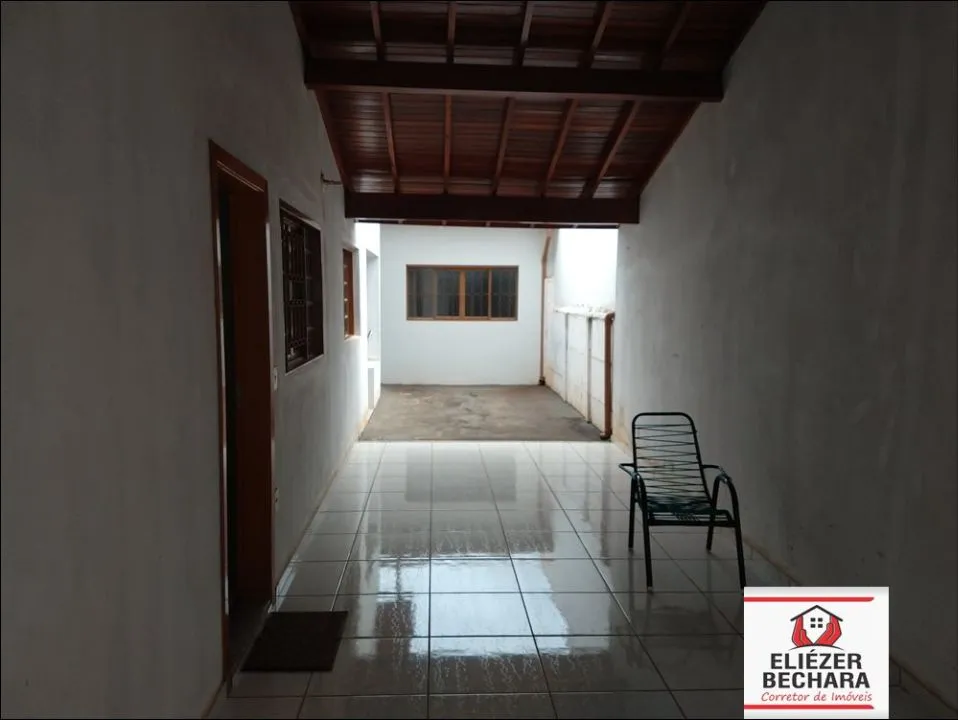 Casa à venda — foto 8 de 19