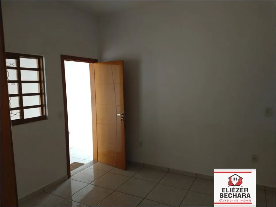 Casa à venda — foto 12 de 19