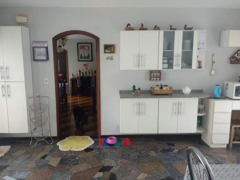 Casa à venda — foto 2 de 3