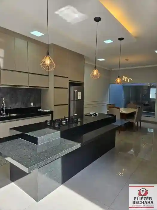Casa com 2 quartos à venda, 140m² — foto 1 de 25