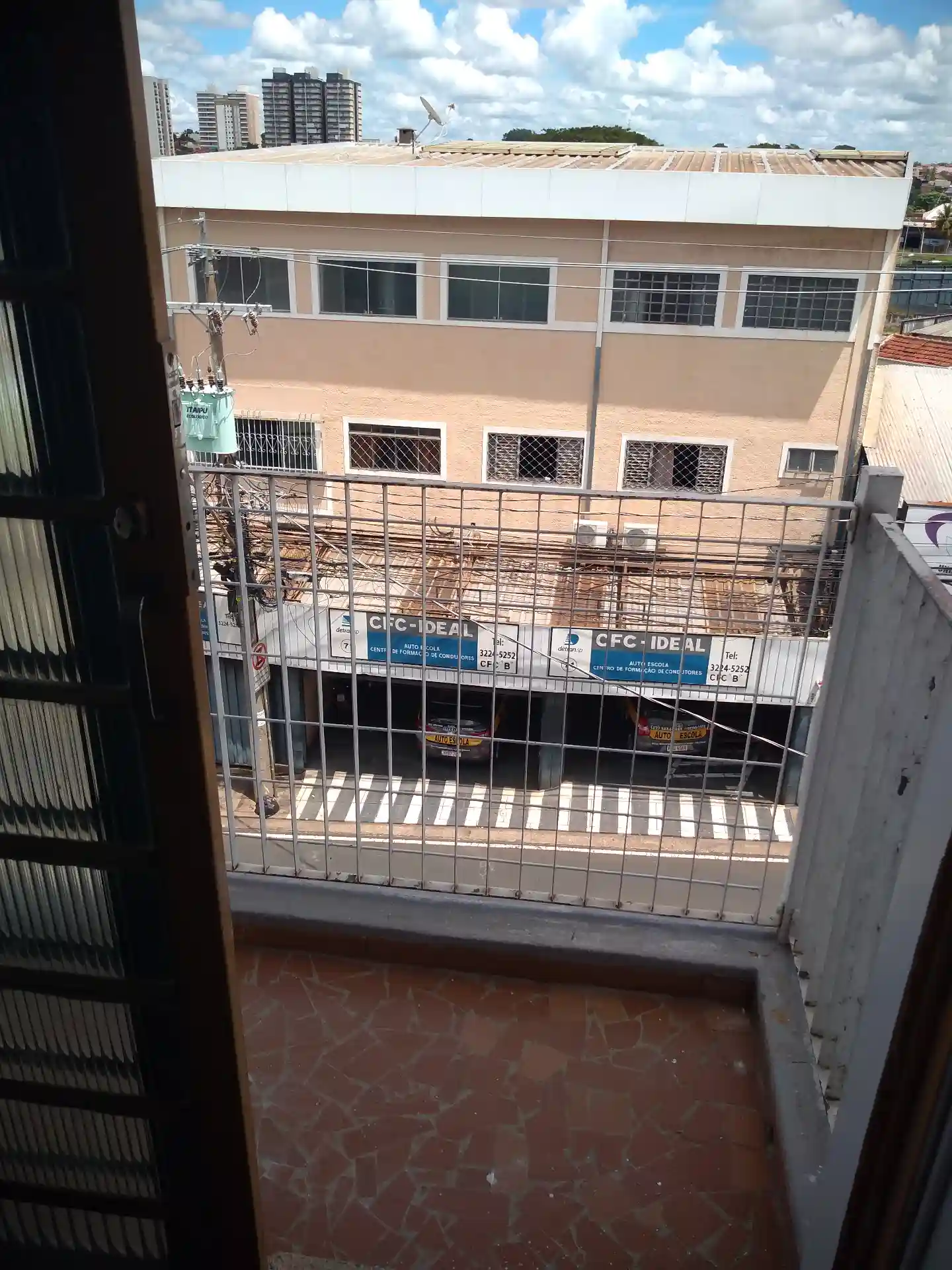 Apartamento com 2 quartos para aluguel, 70m² — foto 3 de 20