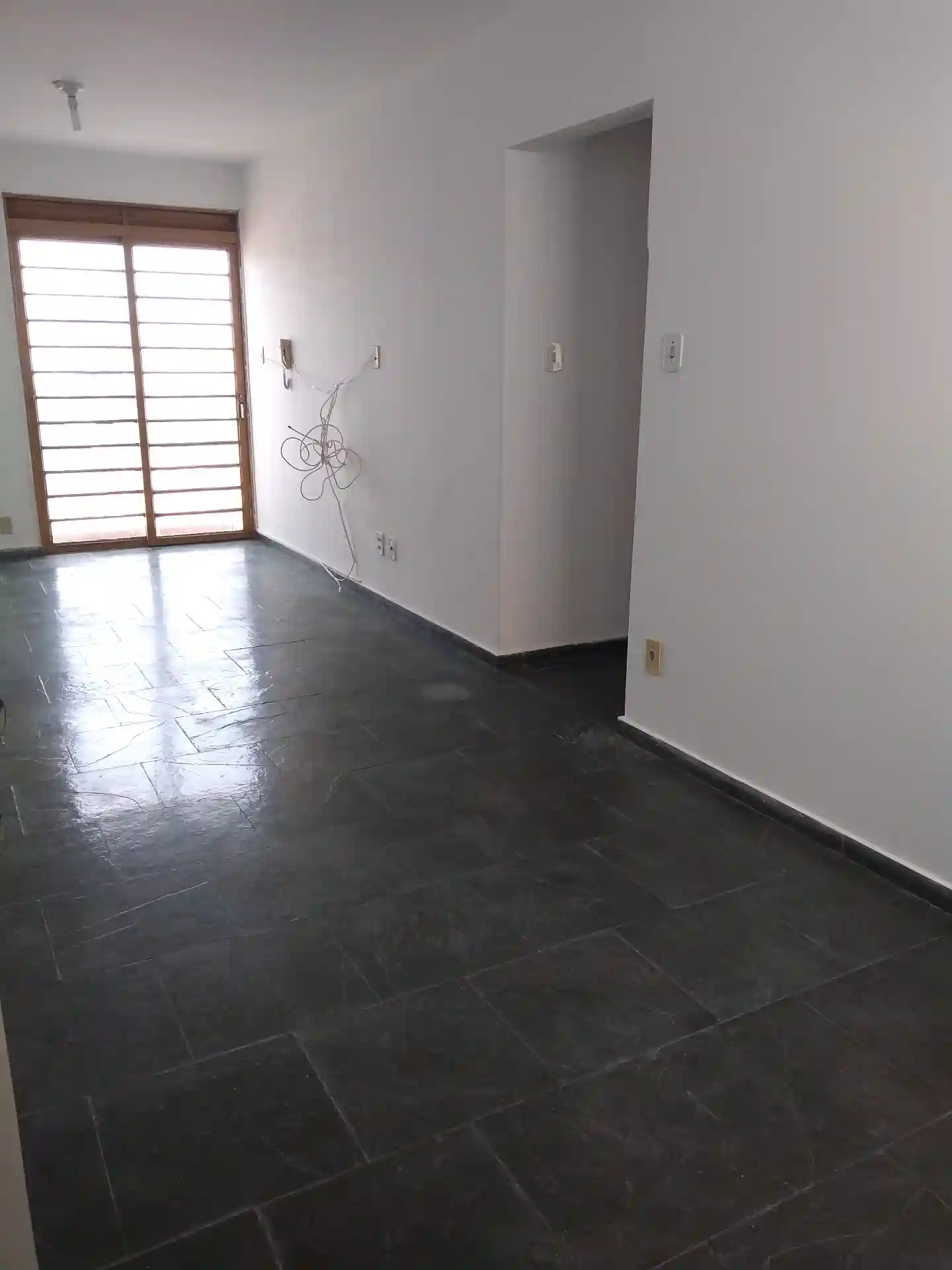 Apartamento com 2 quartos para aluguel, 70m² — foto 2 de 20