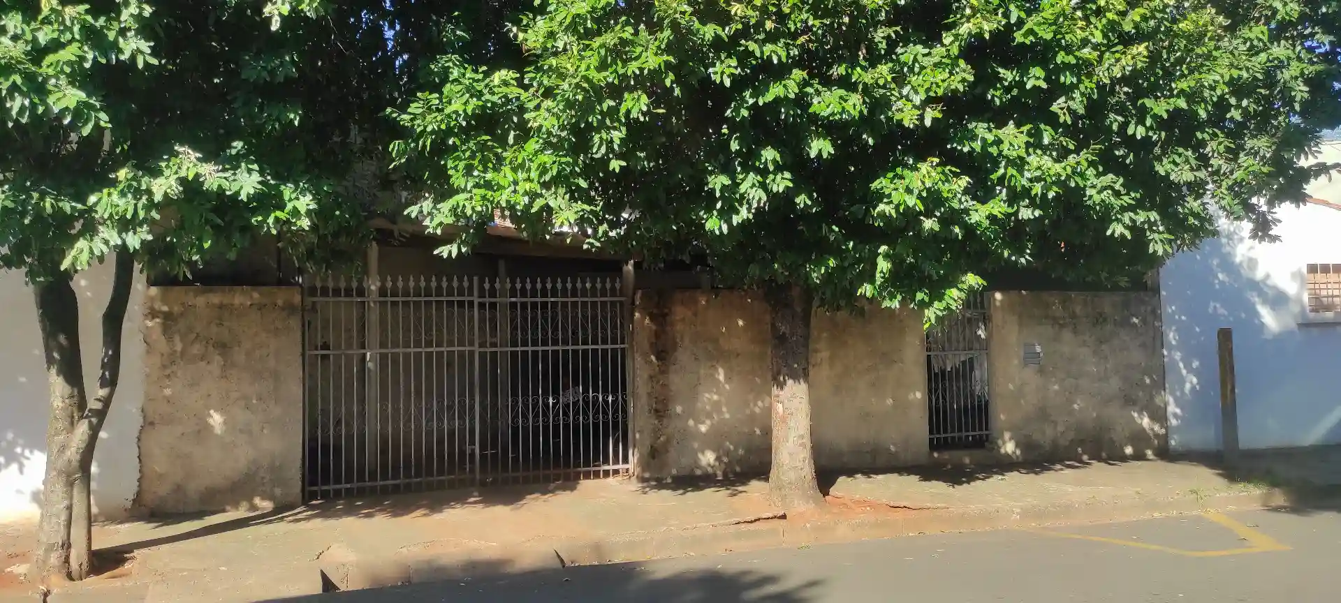 Casa com 2 quartos à venda, 150m² — foto 1 de 8