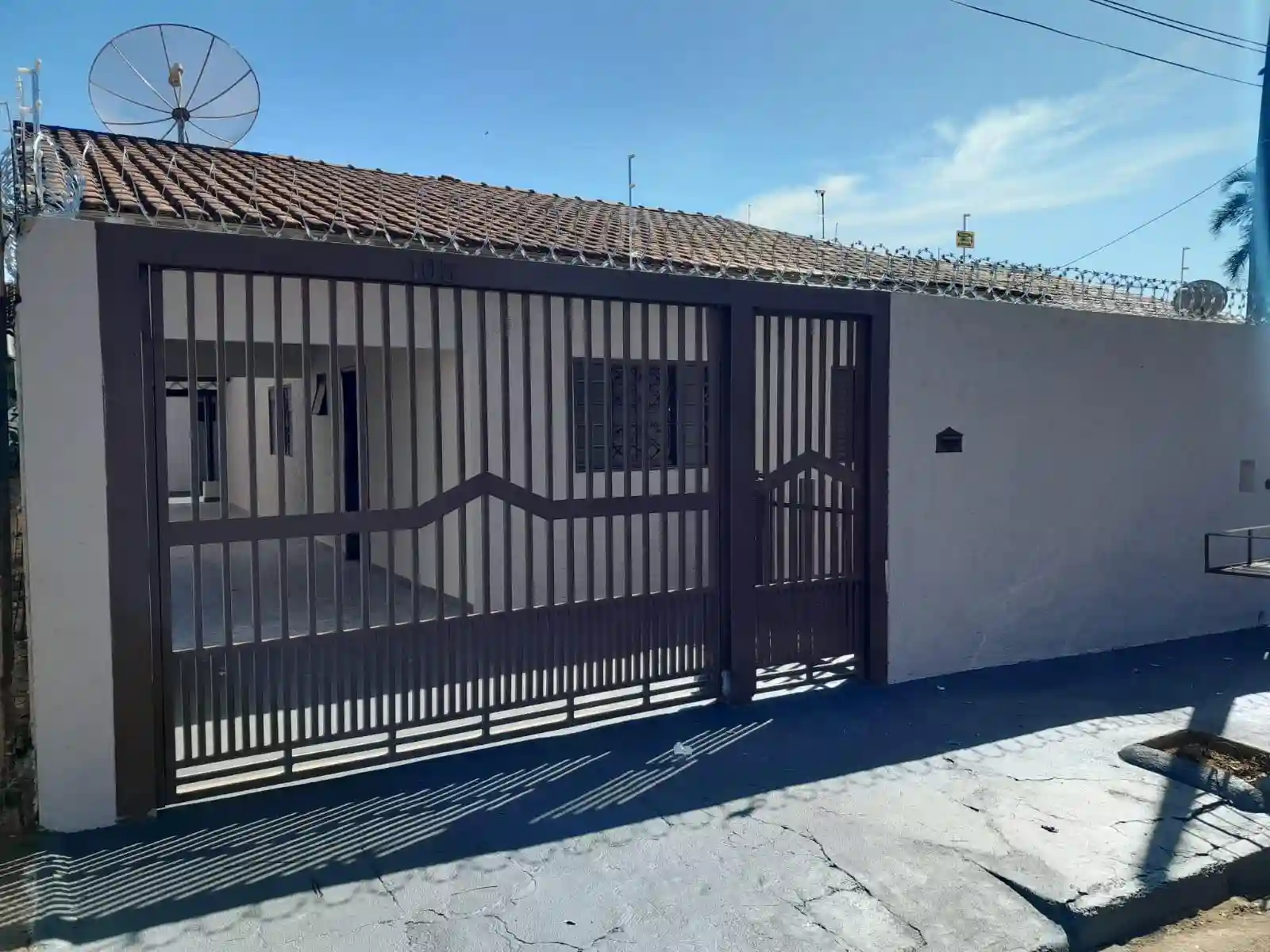 Casa de Vila com 5 quartos à venda, 242m² — foto 2 de 18