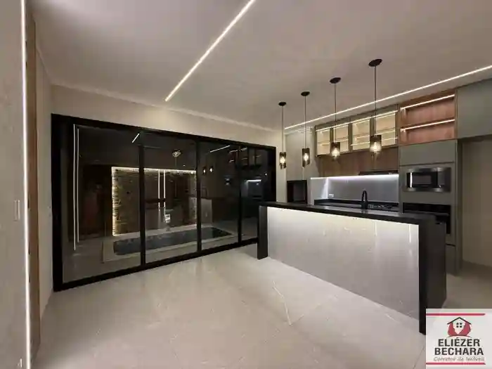 Casa com 3 quartos à venda, 135m² — foto 7 de 9