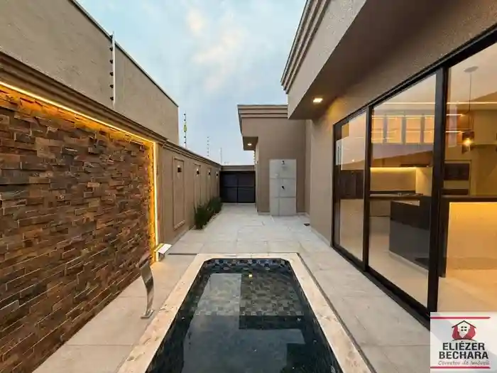Casa com 3 quartos à venda, 135m² — foto 6 de 9