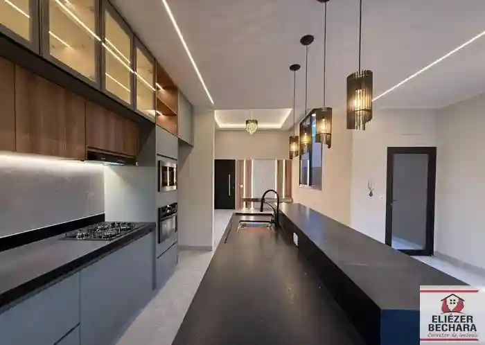 Casa com 3 quartos à venda, 135m² — foto 8 de 9