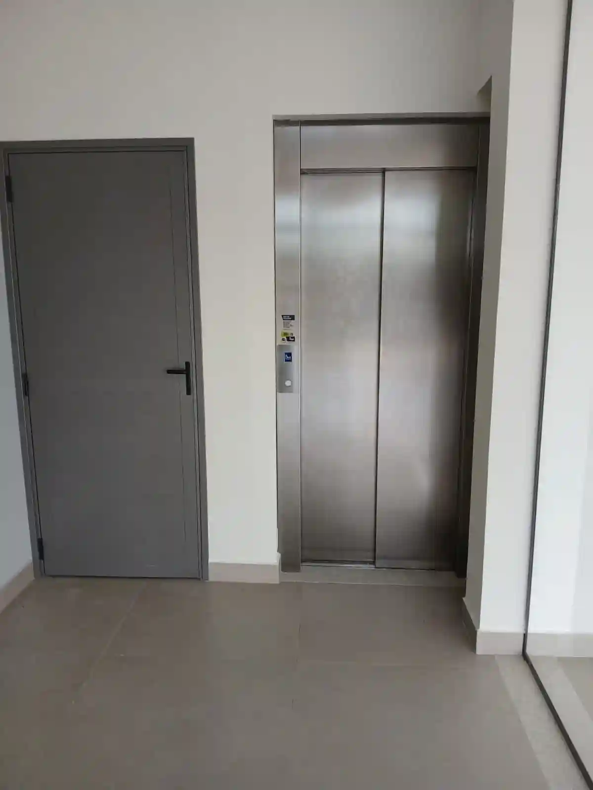Loja / Salão / Ponto Comercial  para aluguel, 90m² — foto 4 de 37
