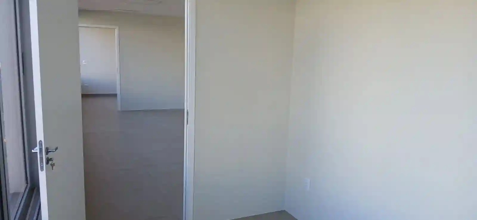 Loja / Salão / Ponto Comercial  para aluguel, 90m² — foto 32 de 37